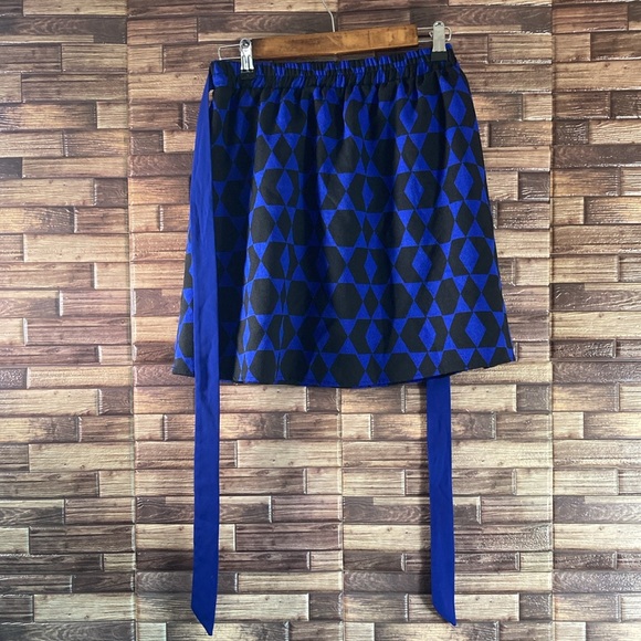 EUC Harper Women's Blue and Black Geometric Skirt Large - Picture 2 of 7